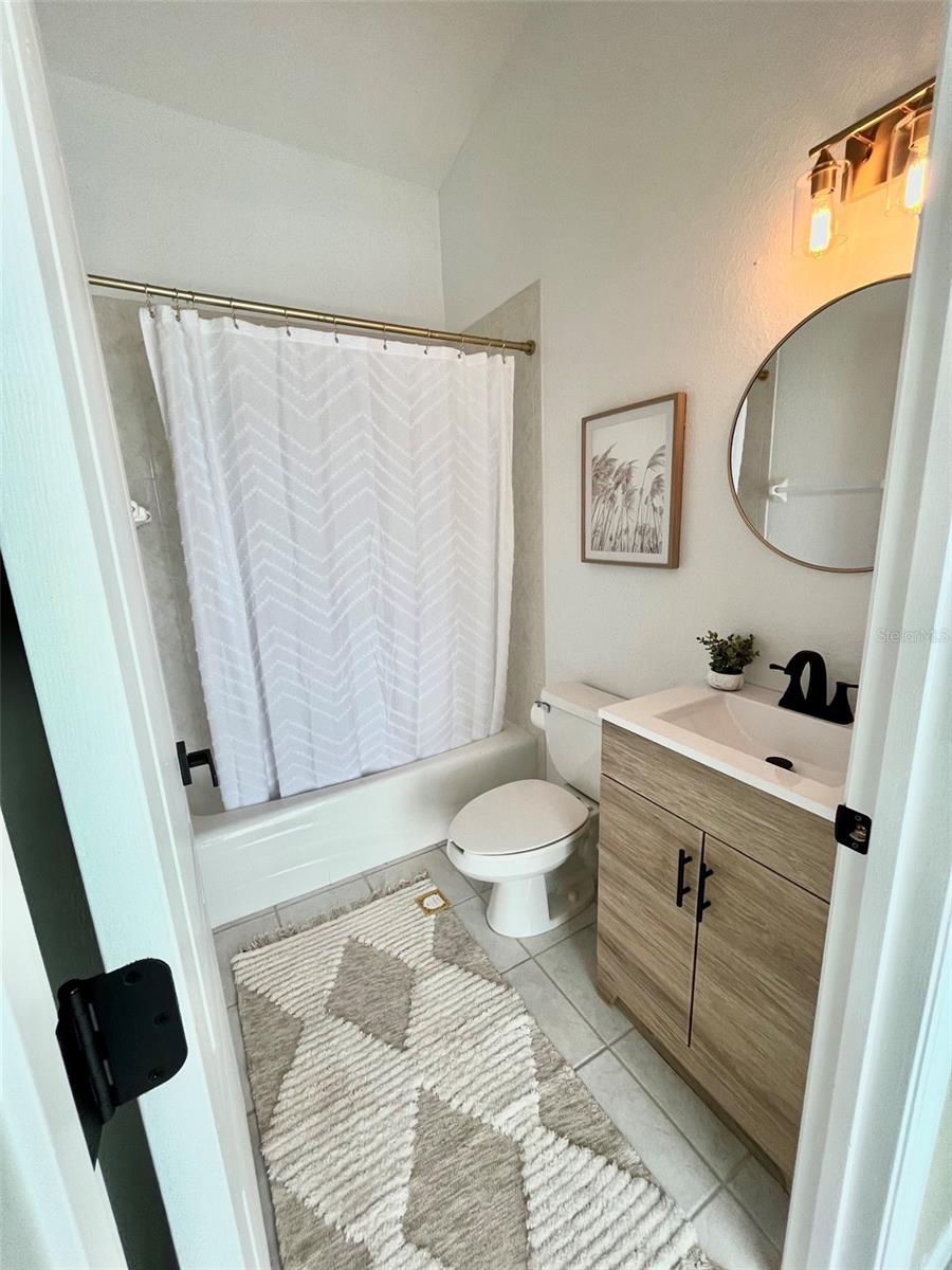 201 ARLINGTON DR, PLACIDA, FL, 33946