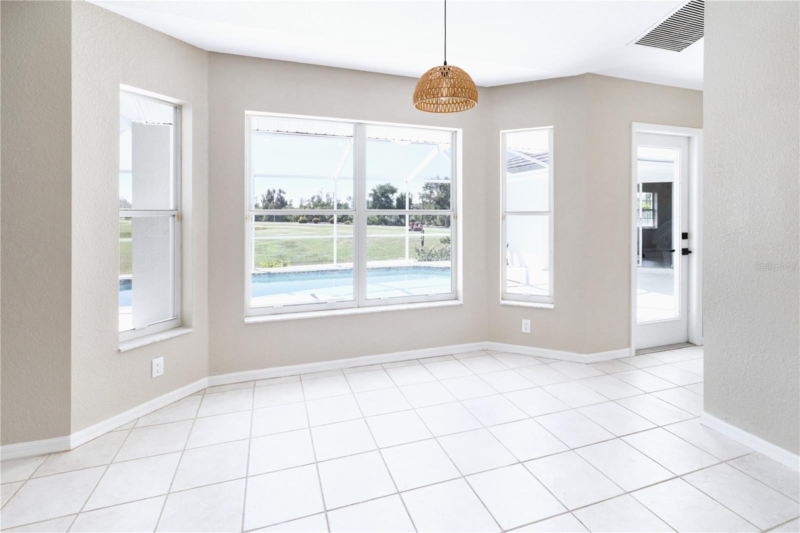 201 ARLINGTON DR, PLACIDA, FL, 33946