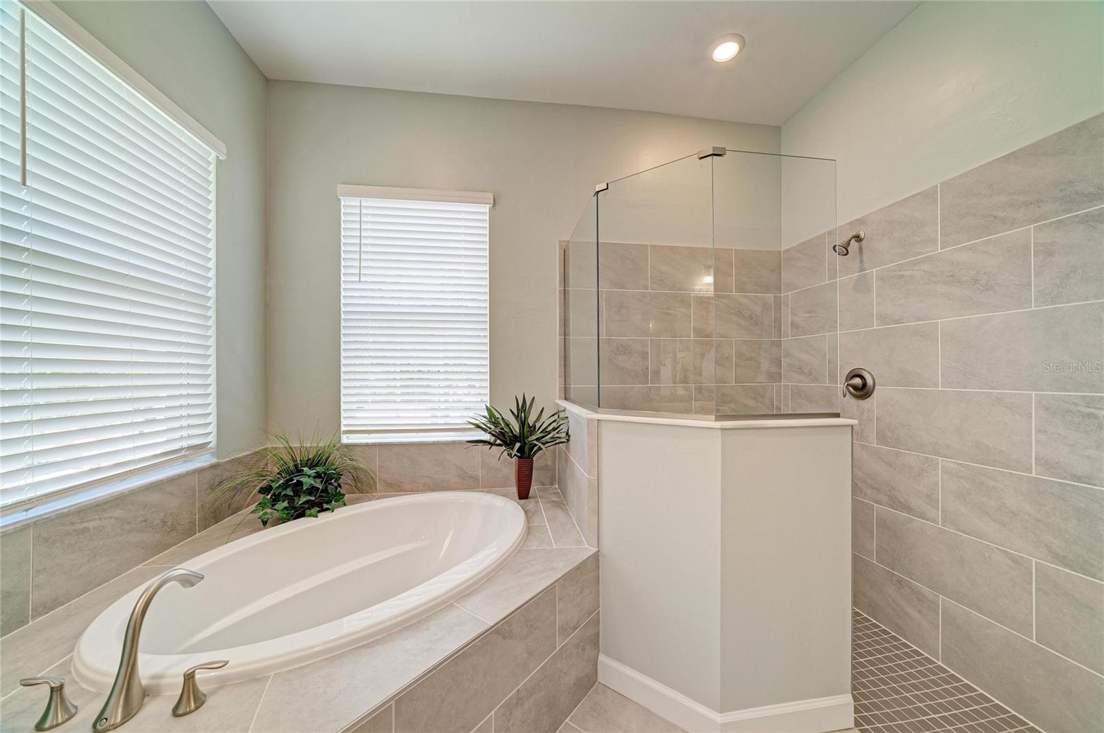 8266 MATECUMBE RD, PORT CHARLOTTE, FL, 33981