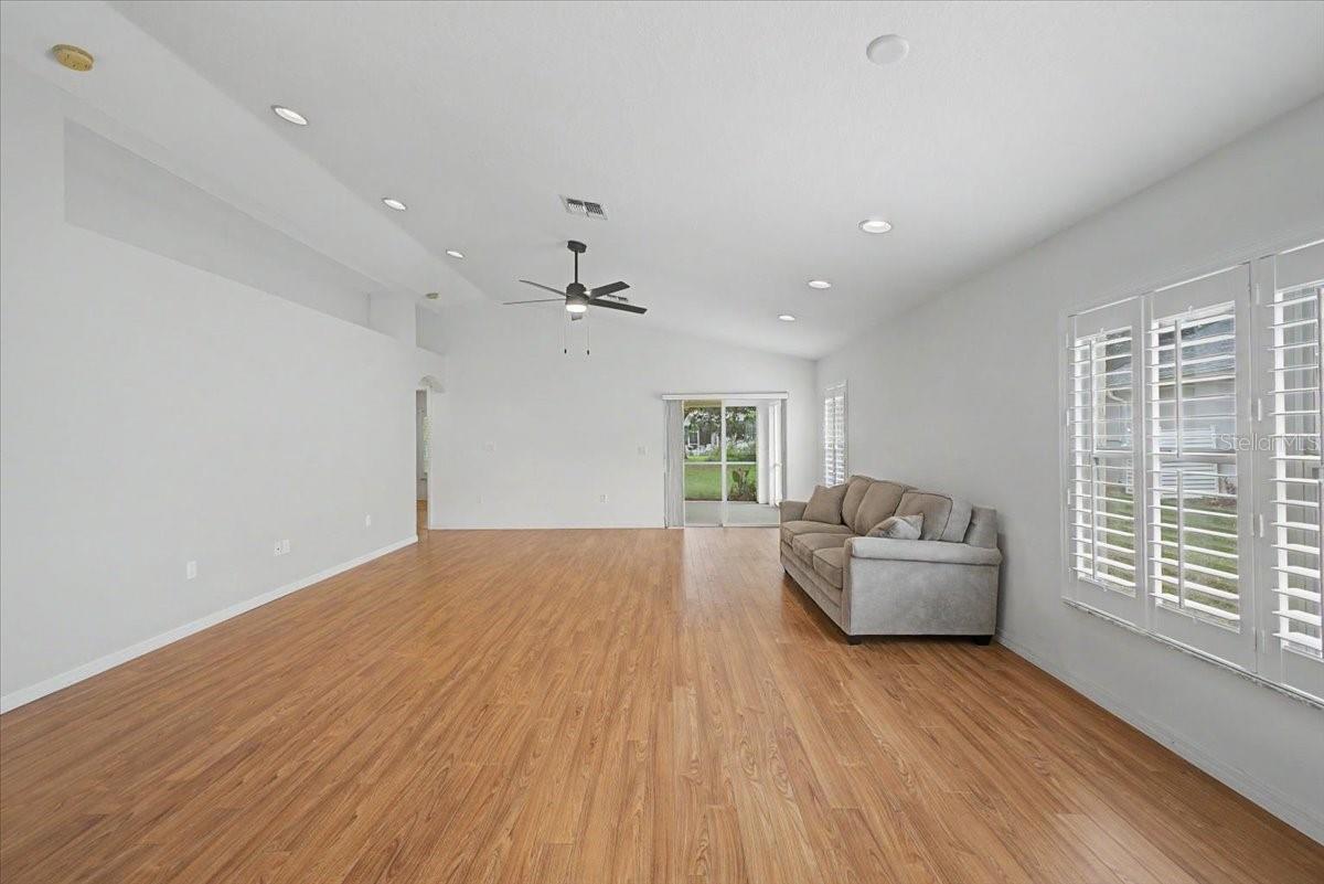 366 BARRINGTON CT, SPRING HILL, FL, 34609