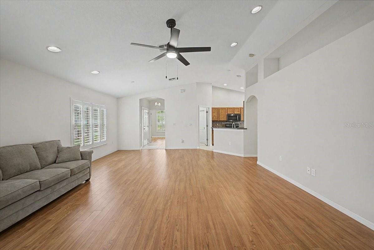 366 BARRINGTON CT, SPRING HILL, FL, 34609