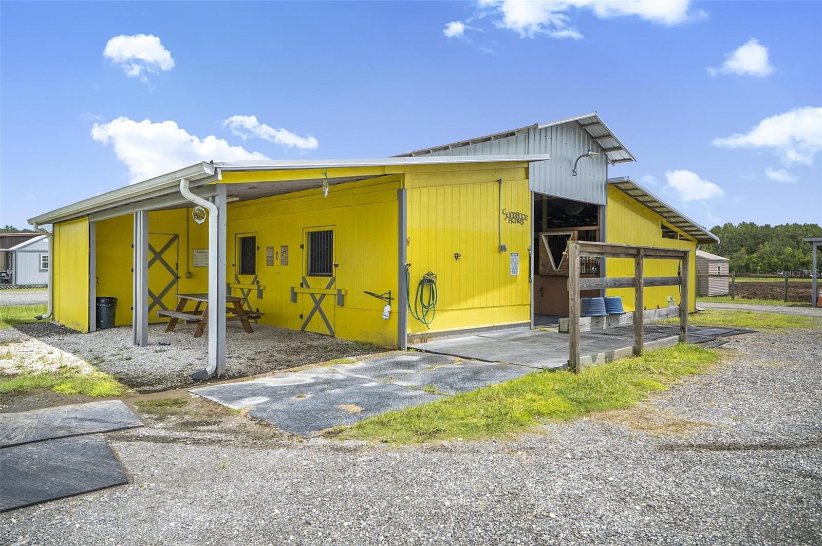 596 E COUNTY ROAD 90, BUNNELL, FL, 32110