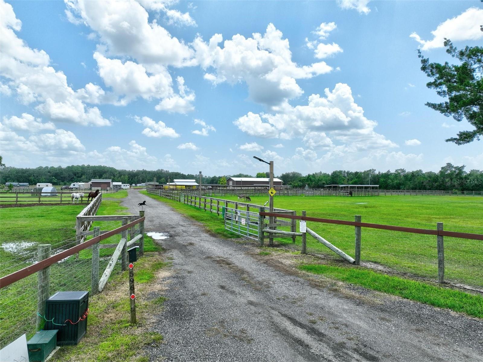 596 E COUNTY ROAD 90, BUNNELL, FL, 32110