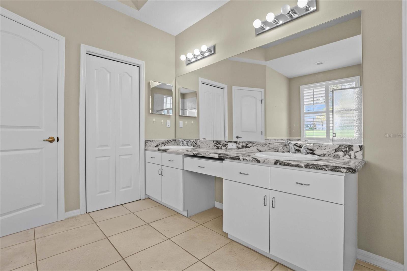 9037 PENELOPE DR, WEEKI WACHEE, FL, 34613