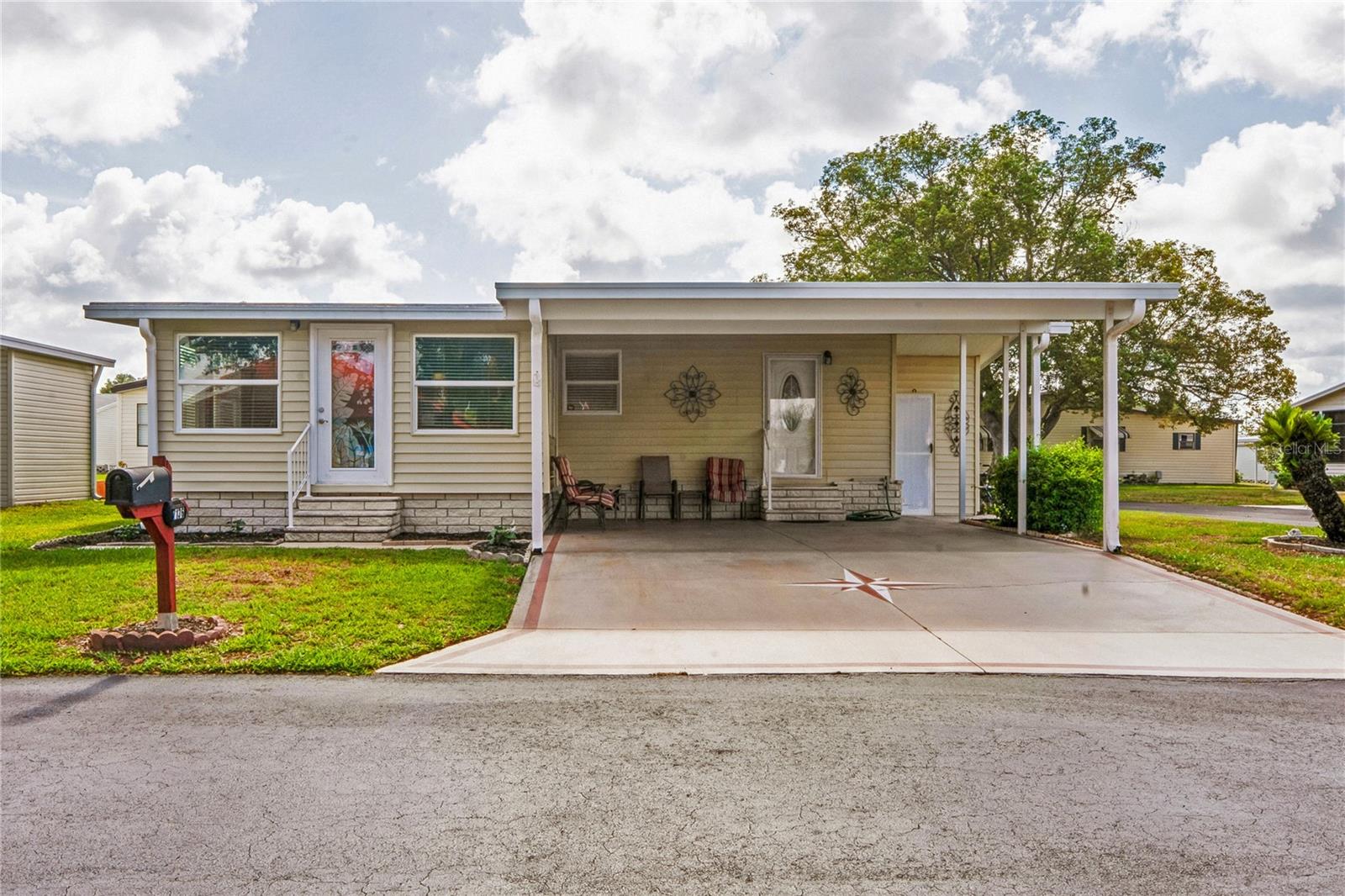 7136 VALOR ST #325, ZEPHYRHILLS, FL, 33541