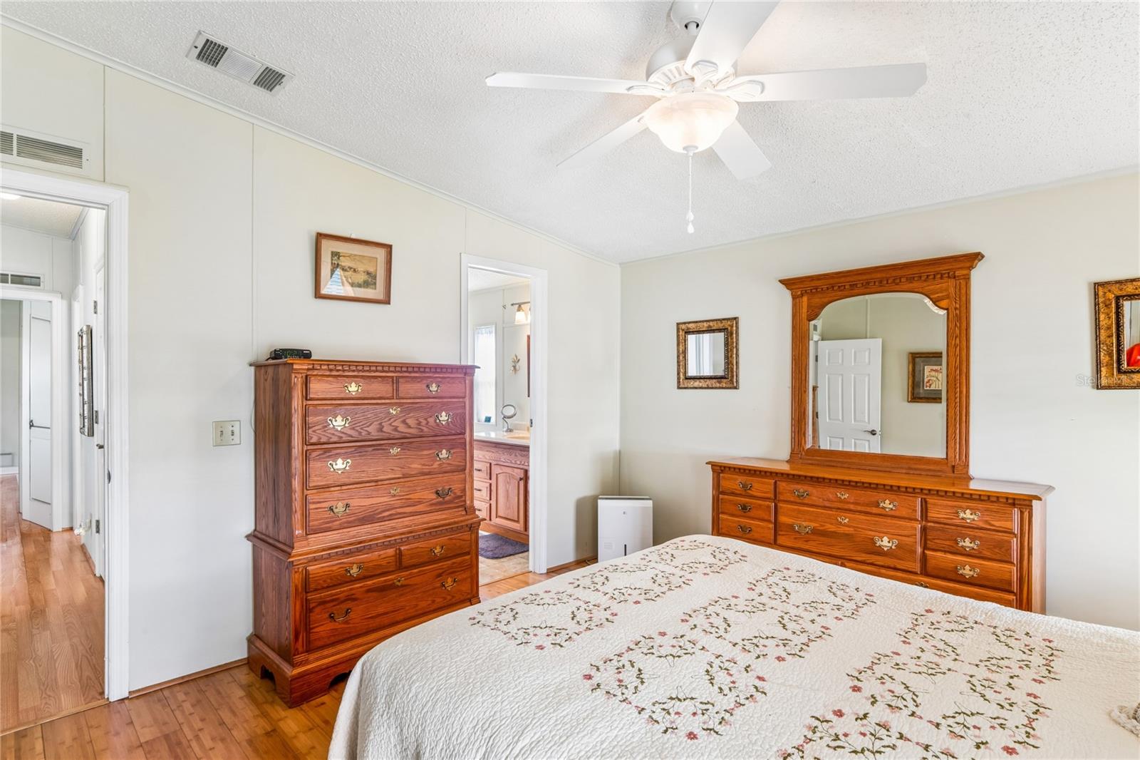 7136 VALOR ST #325, ZEPHYRHILLS, FL, 33541
