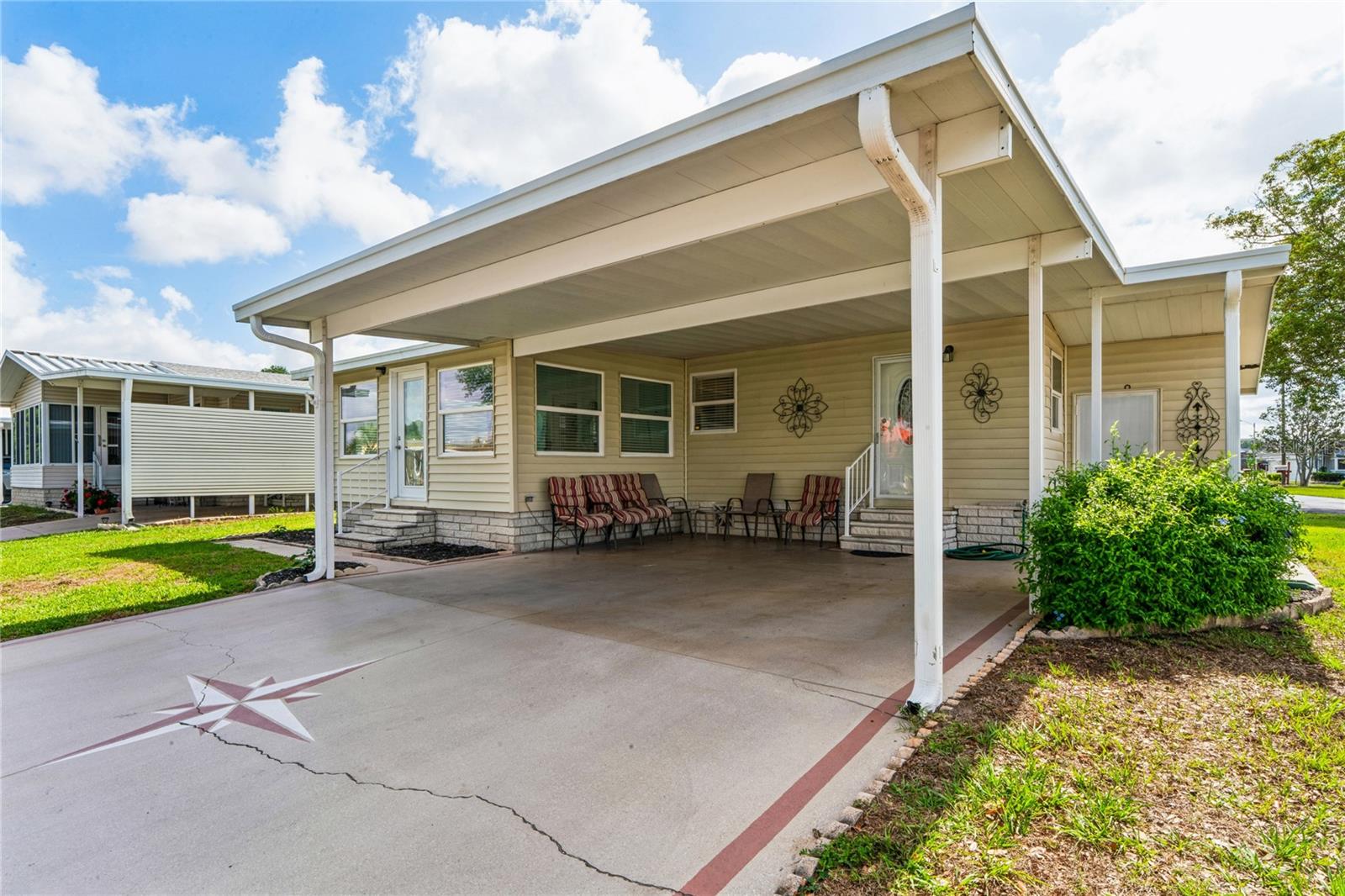 7136 VALOR ST #325, ZEPHYRHILLS, FL, 33541