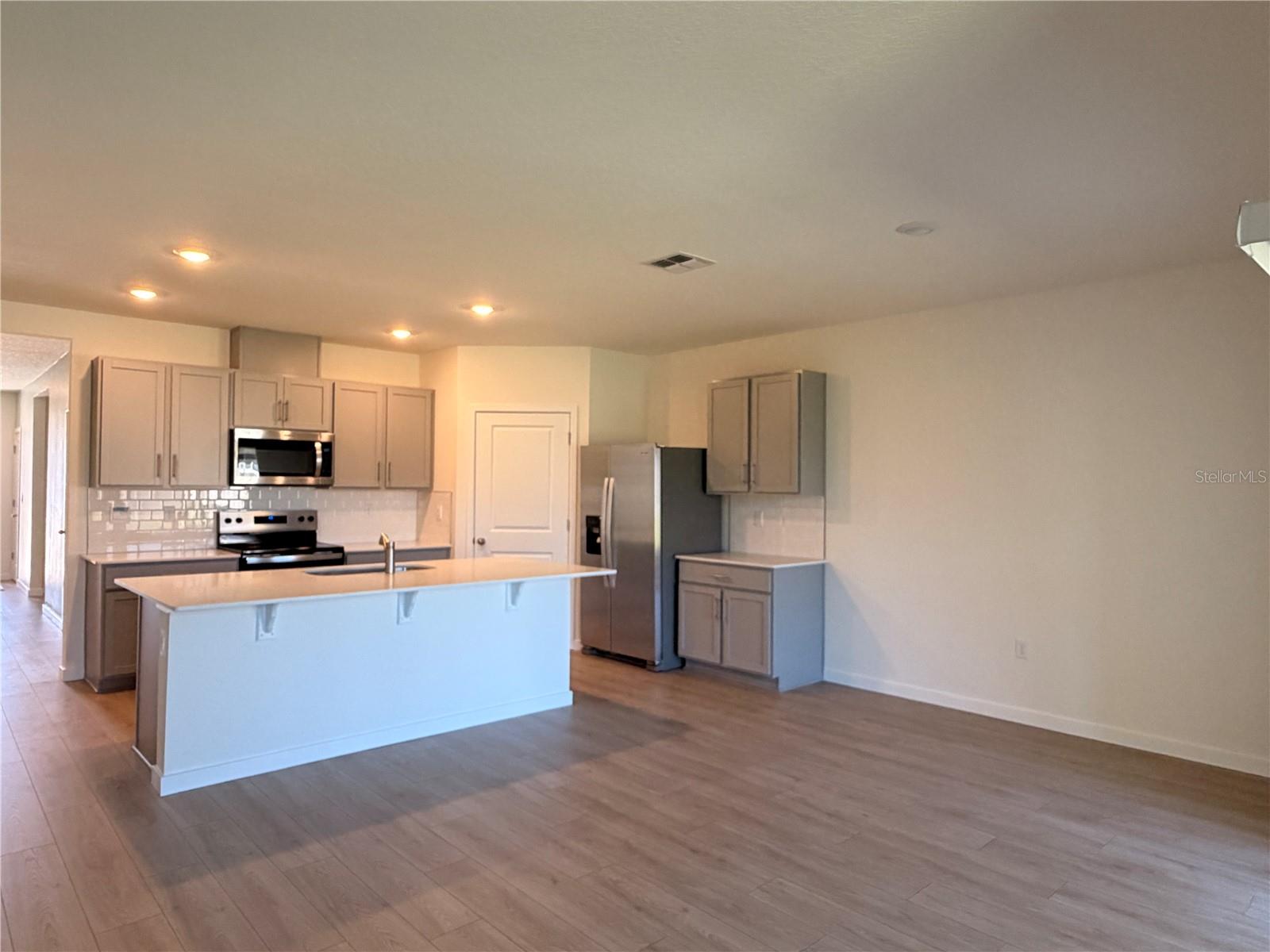 5126 MARSHELDER ST, APOPKA, FL, 32712