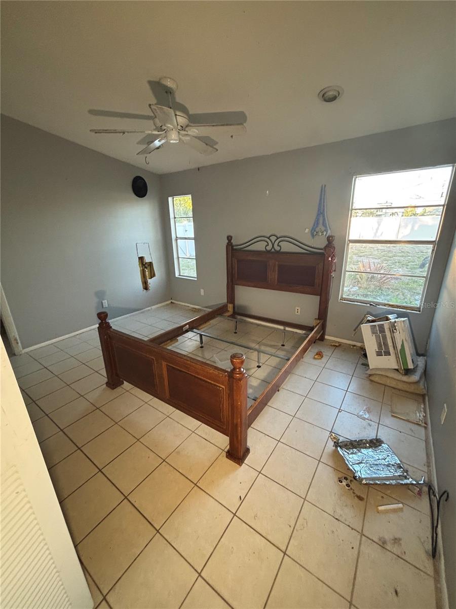 2923 SW 11TH CT, CAPE CORAL, FL, 33914