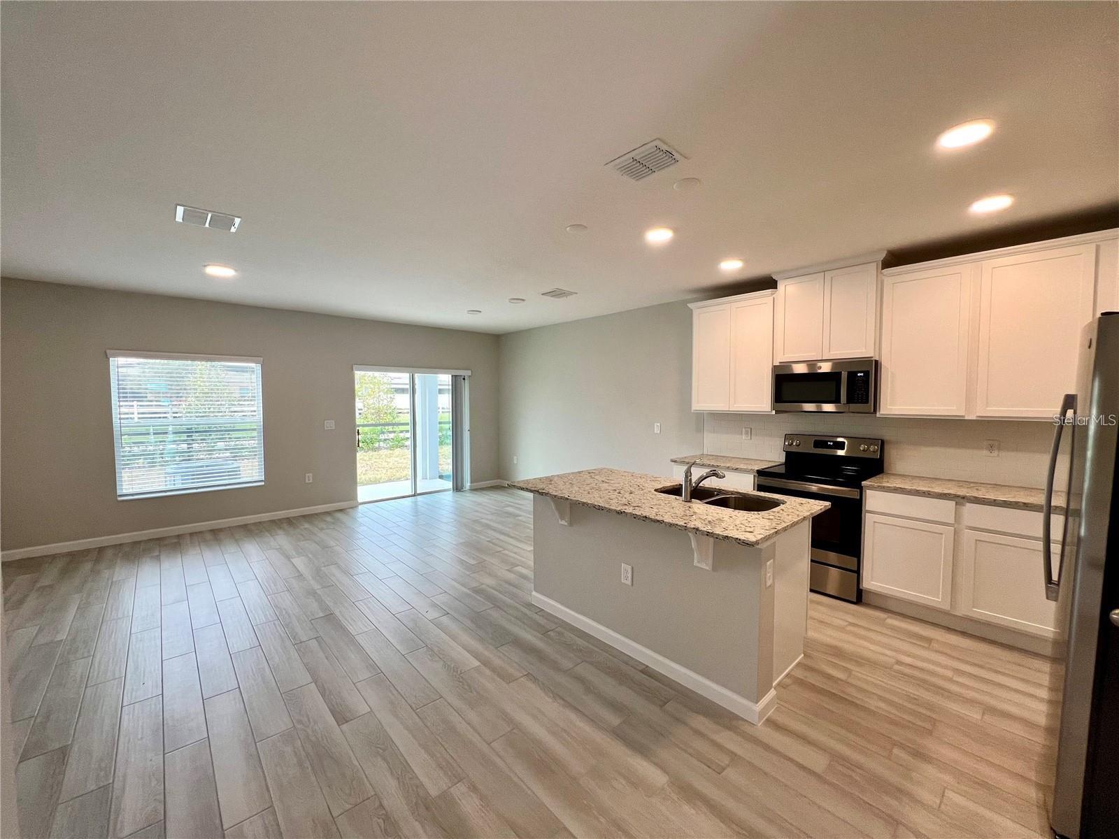 2890 NARCOOSSEE COMMONS WAY, ST CLOUD, FL, 34771