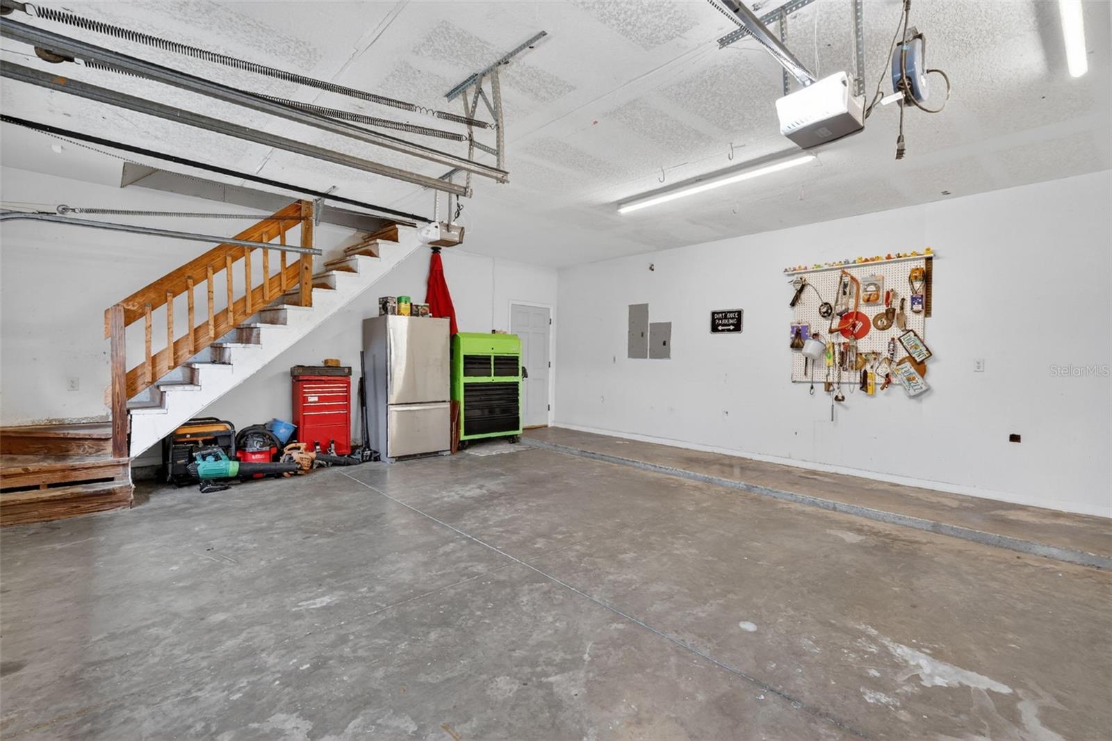 20514 BILL COLLINS RD, EUSTIS, FL, 32736