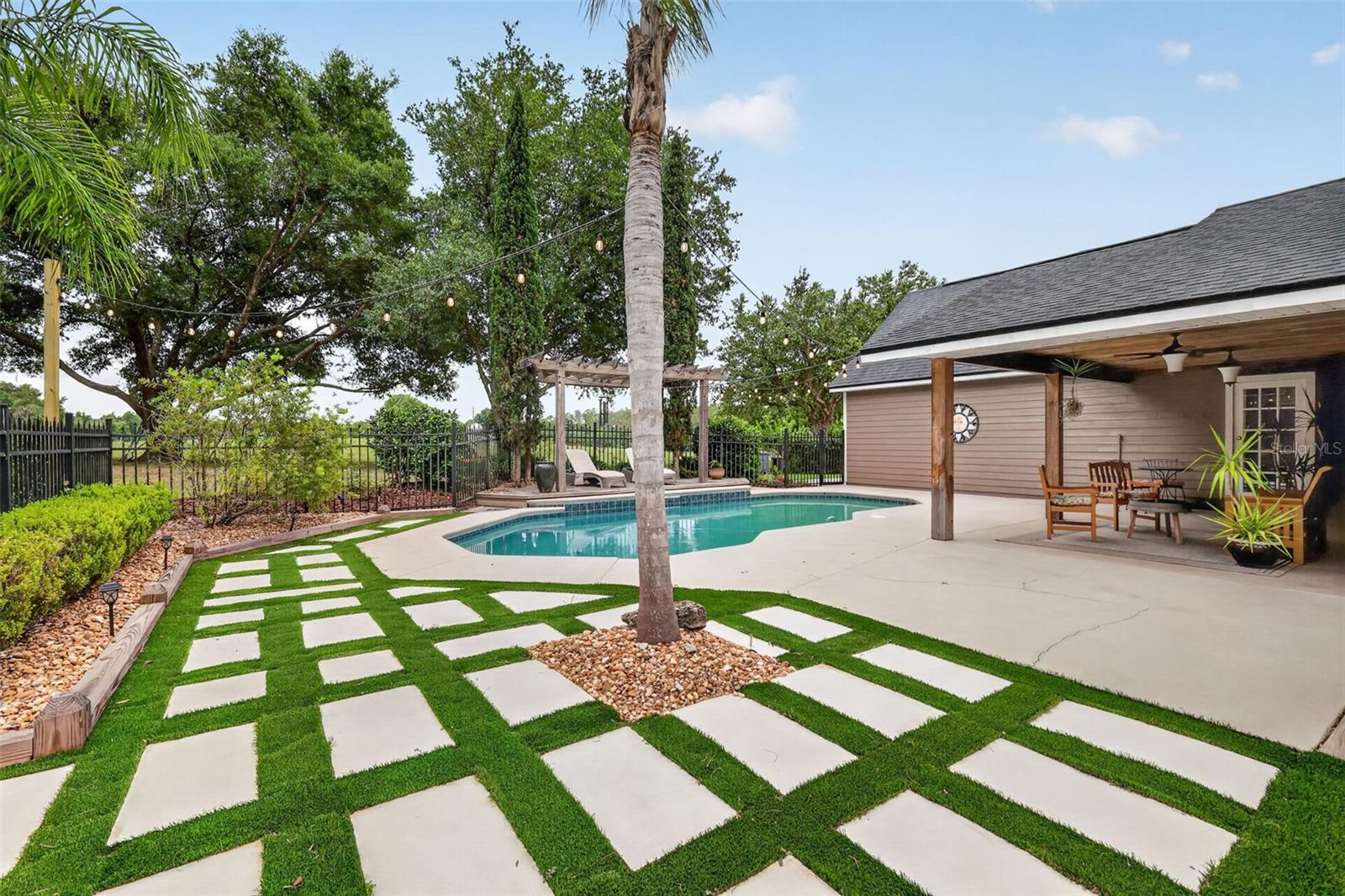 20514 BILL COLLINS RD, EUSTIS, FL, 32736