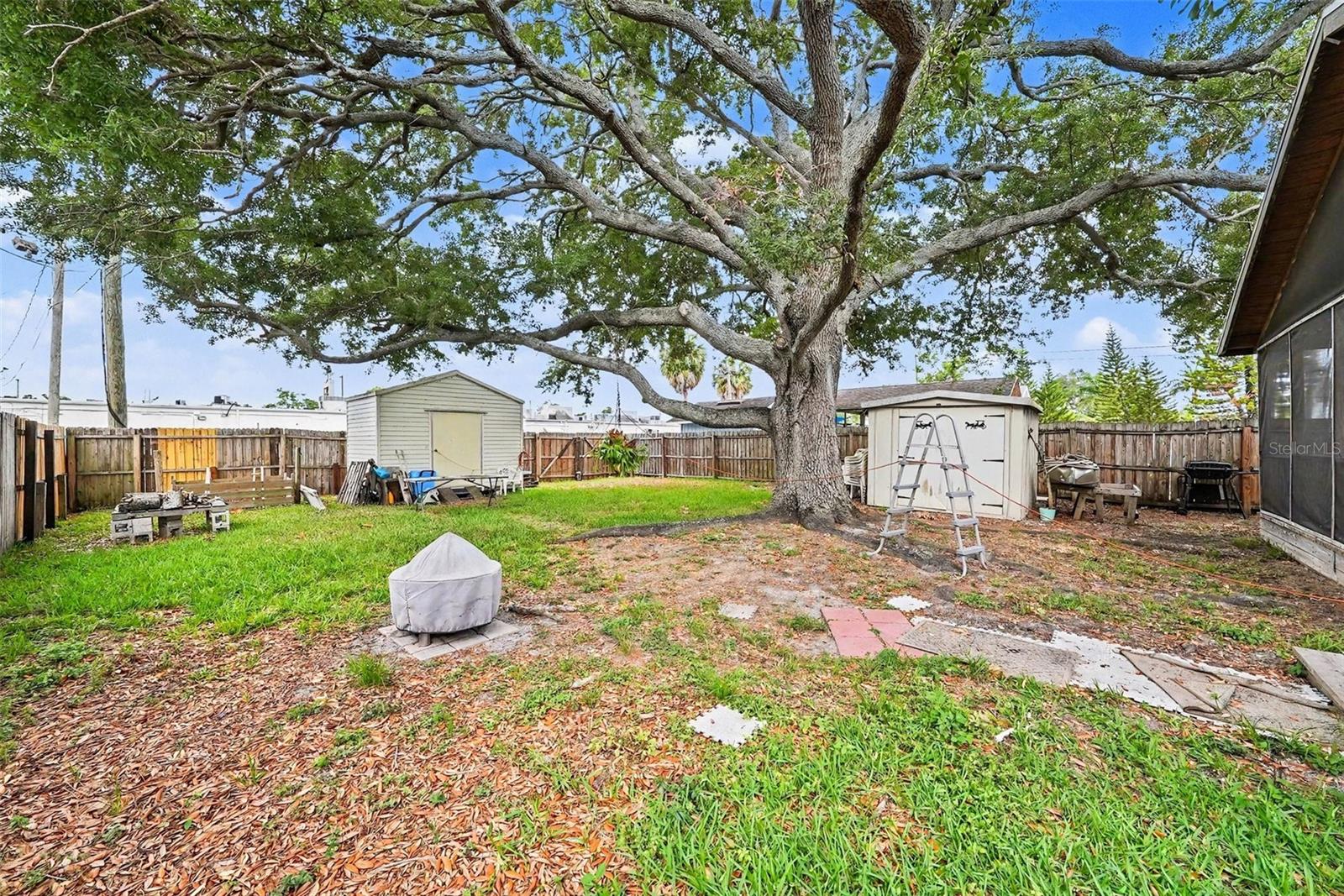 5560 76TH AVE N, PINELLAS PARK, FL, 33781
