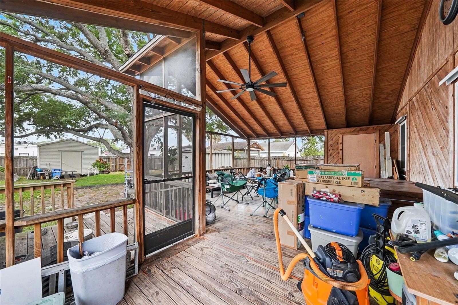 5560 76TH AVE N, PINELLAS PARK, FL, 33781
