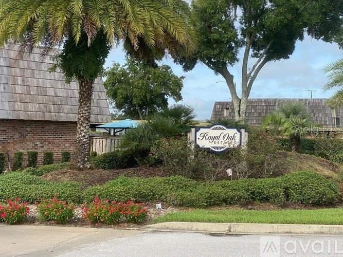 2911 PECAN AVE, LEESBURG, FL, 34748