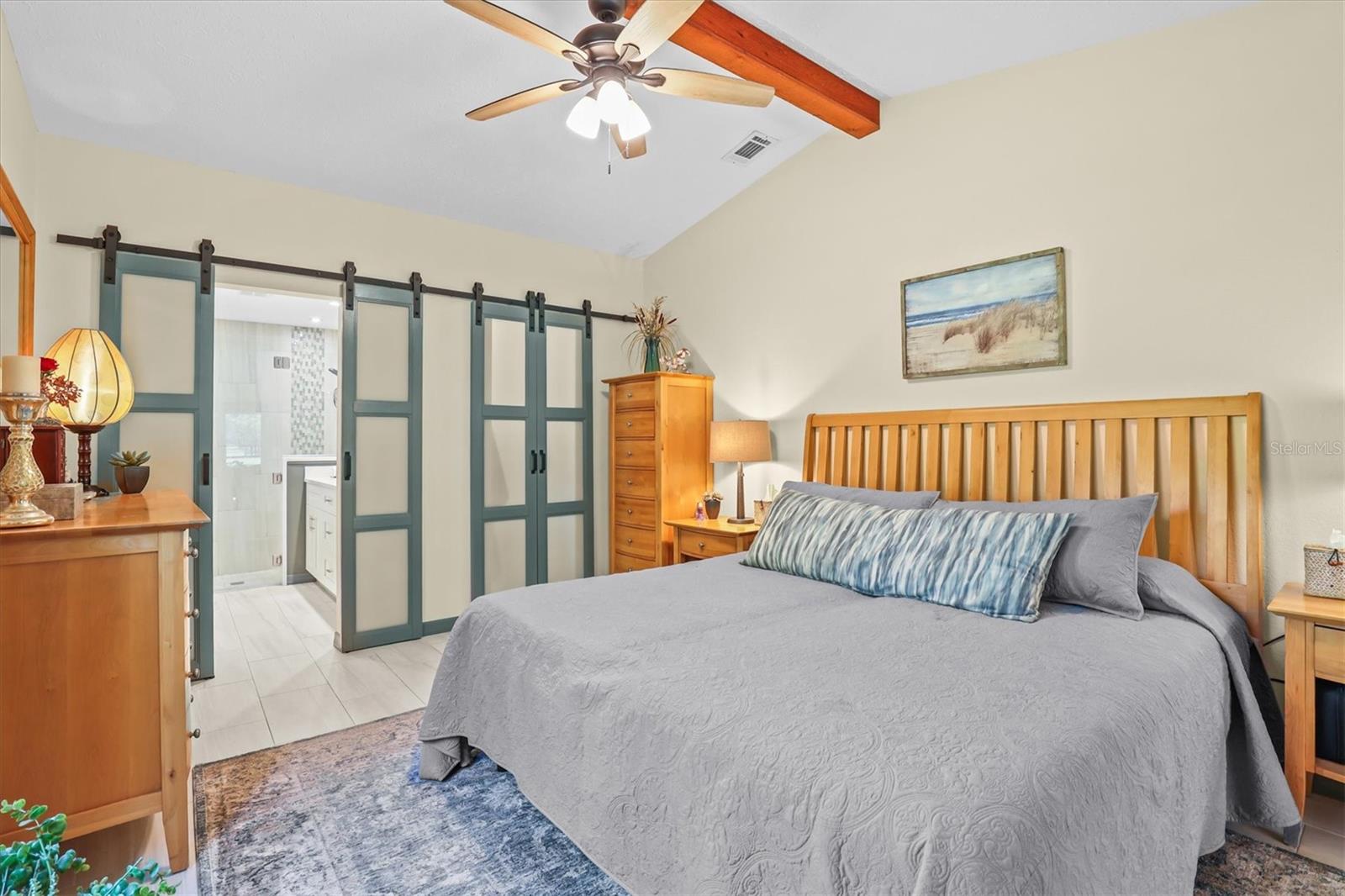9032 BIRMINGHAM AVE, WEEKI WACHEE, FL, 34613