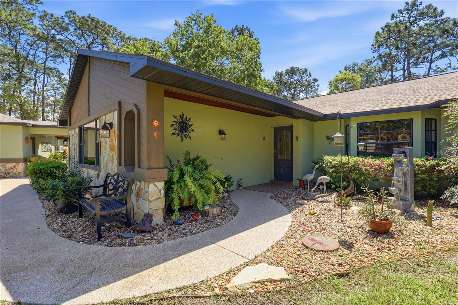 9032 BIRMINGHAM AVE, WEEKI WACHEE, FL, 34613