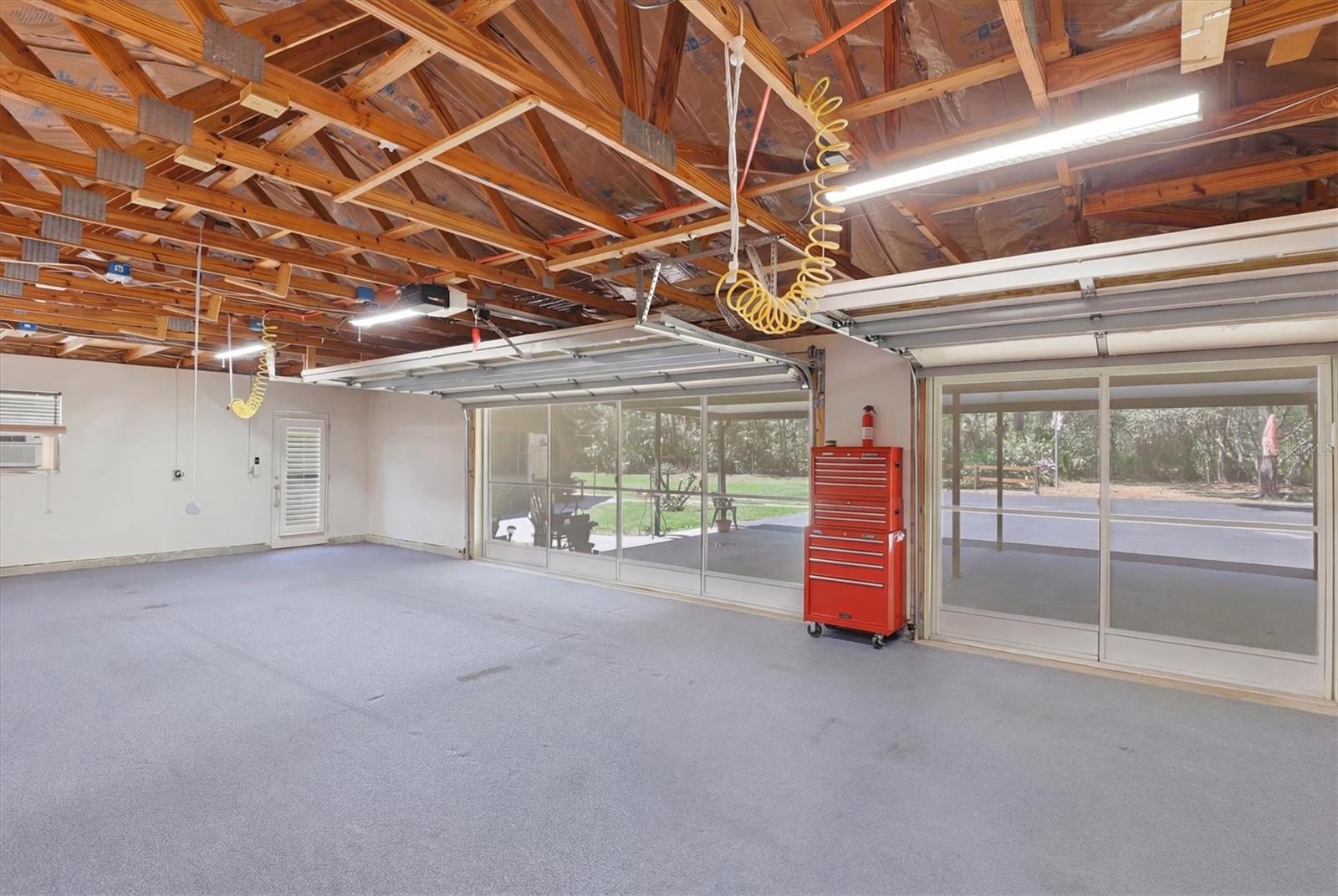 9032 BIRMINGHAM AVE, WEEKI WACHEE, FL, 34613