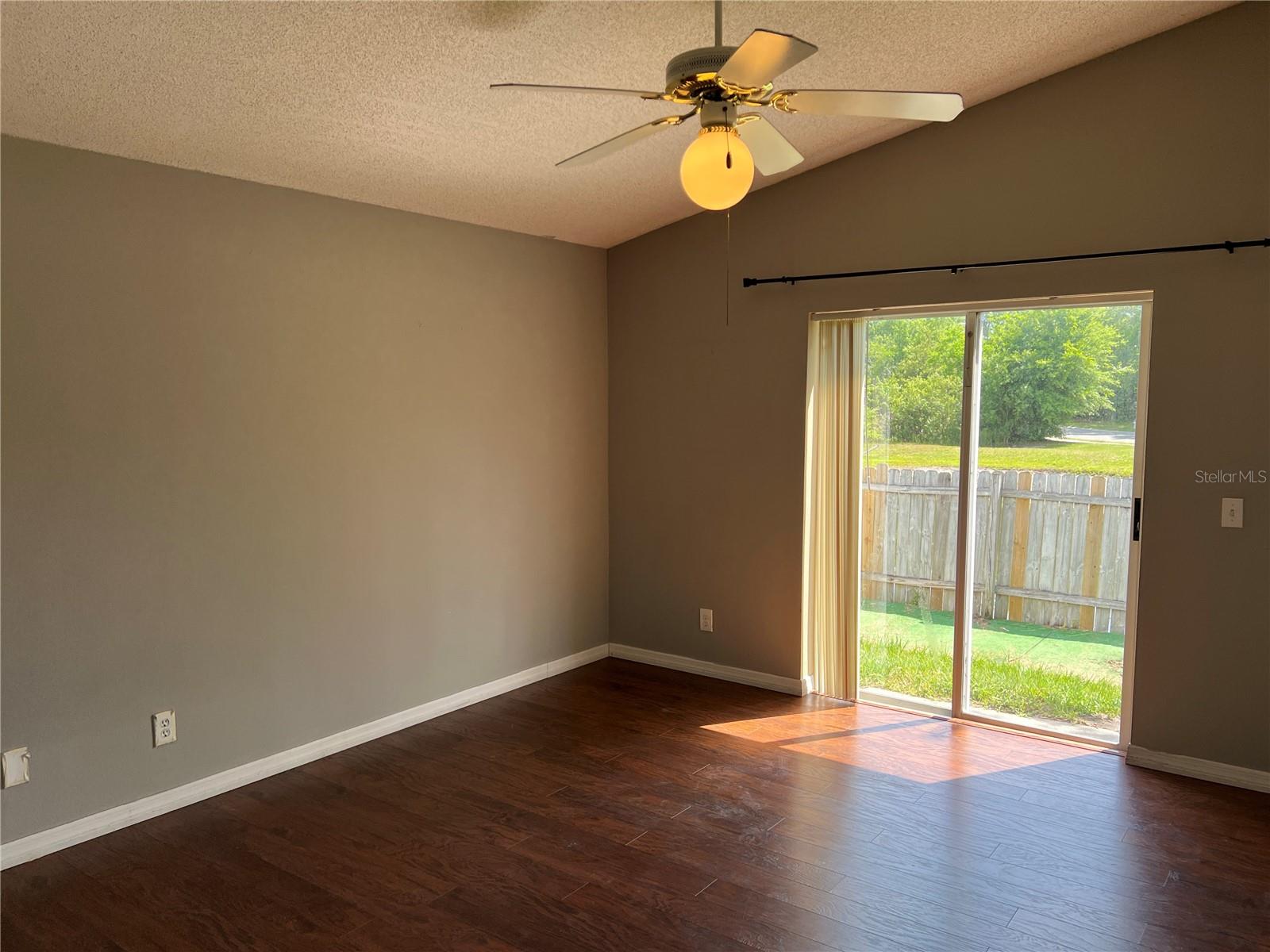 8824 VALENCIA OAKS CT, ORLANDO, FL, 32825