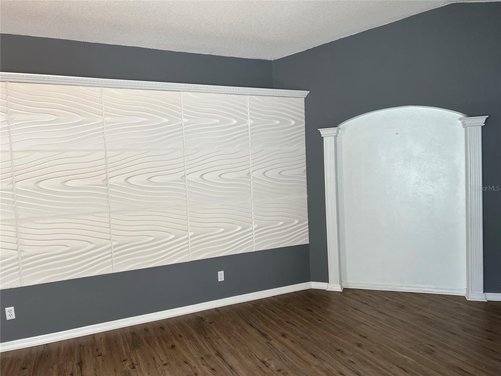8824 VALENCIA OAKS CT, ORLANDO, FL, 32825