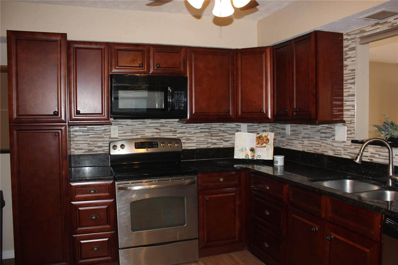 9082 ACORN BLVD, PUNTA GORDA, FL, 33982