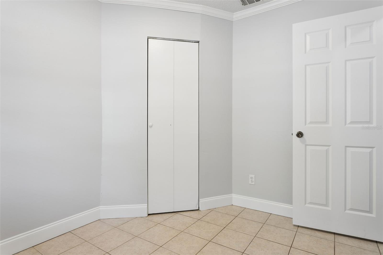 10307 COUNCILS WAY, TAMPA, FL, 33617