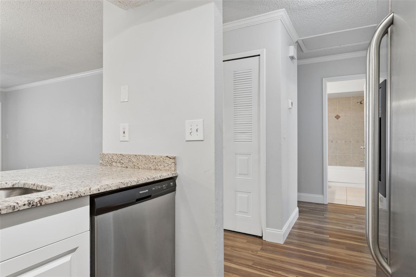 10307 COUNCILS WAY, TAMPA, FL, 33617
