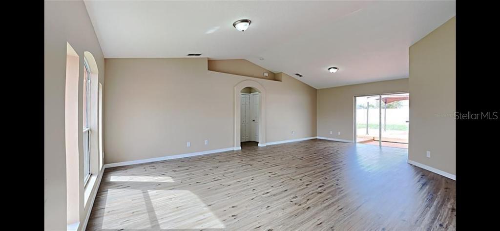 2436 COURTLAND BLVD, DELTONA, FL, 32738