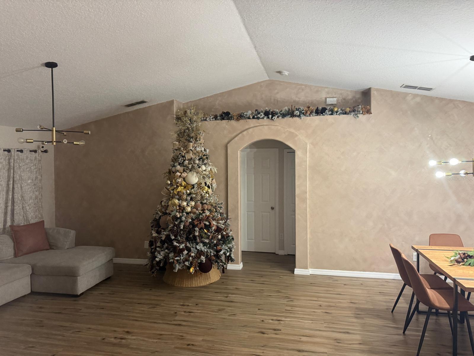 2436 COURTLAND BLVD, DELTONA, FL, 32738