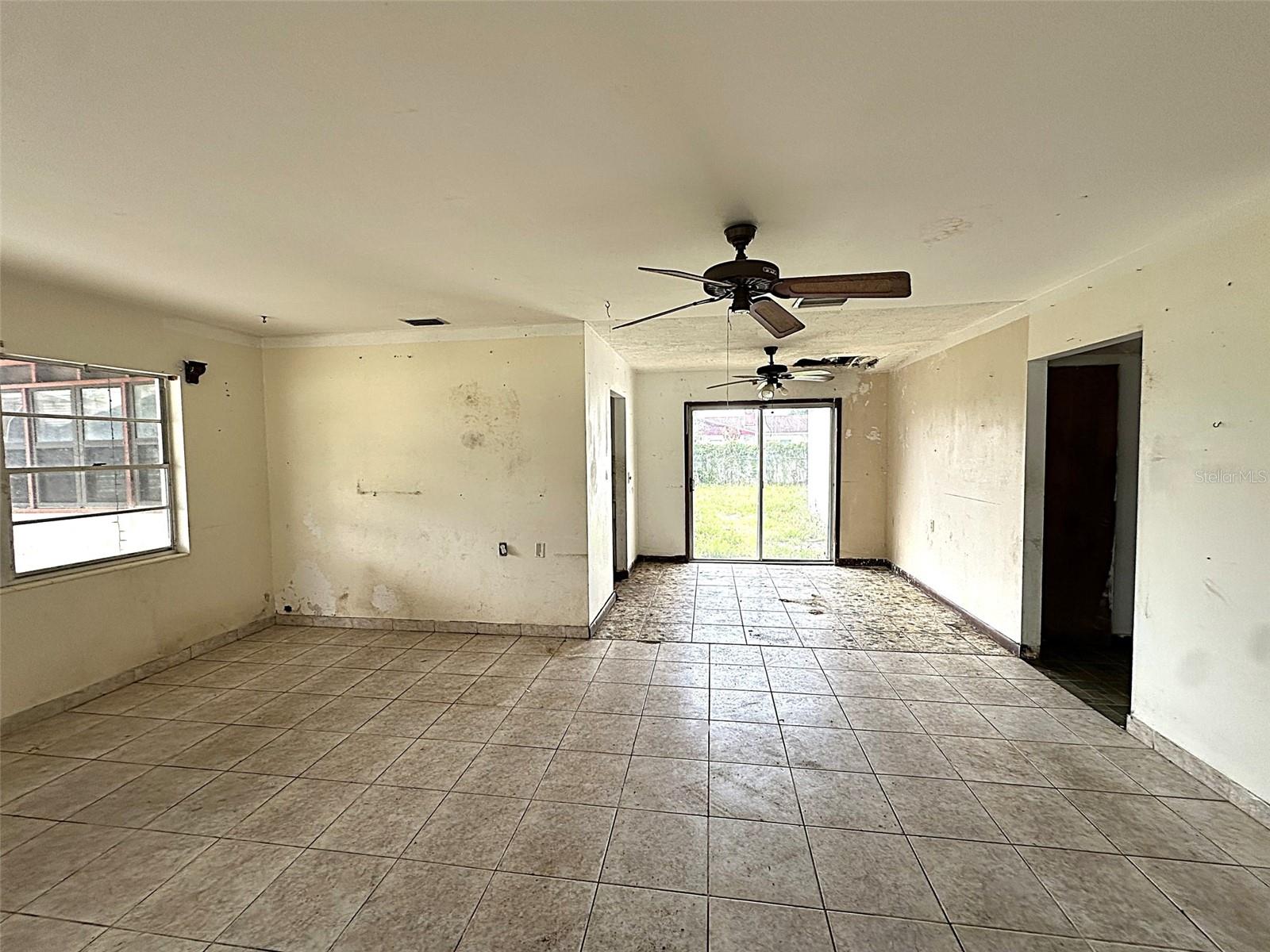 2722 W OAK ST, KISSIMMEE, FL, 34741