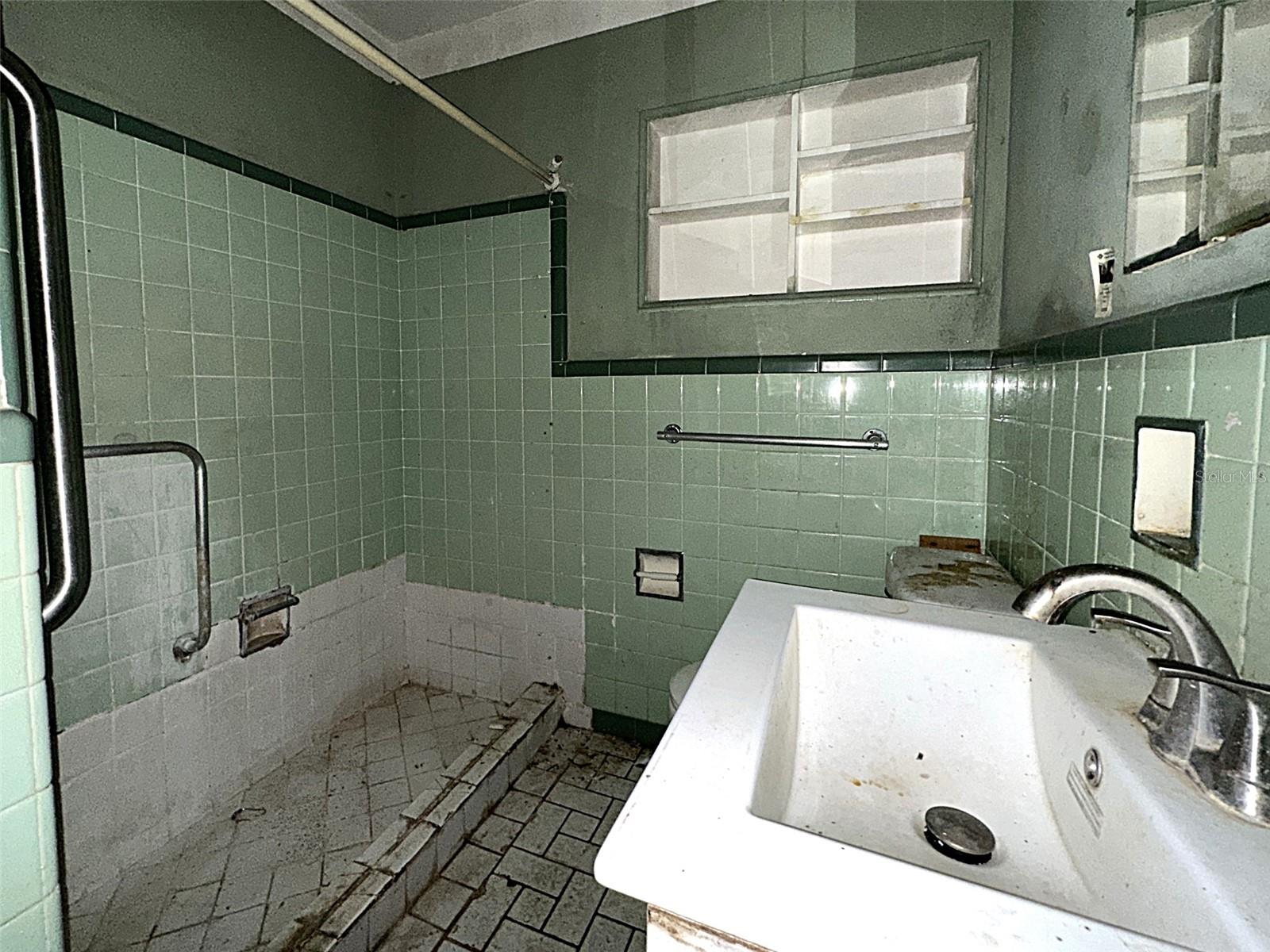 2722 W OAK ST, KISSIMMEE, FL, 34741