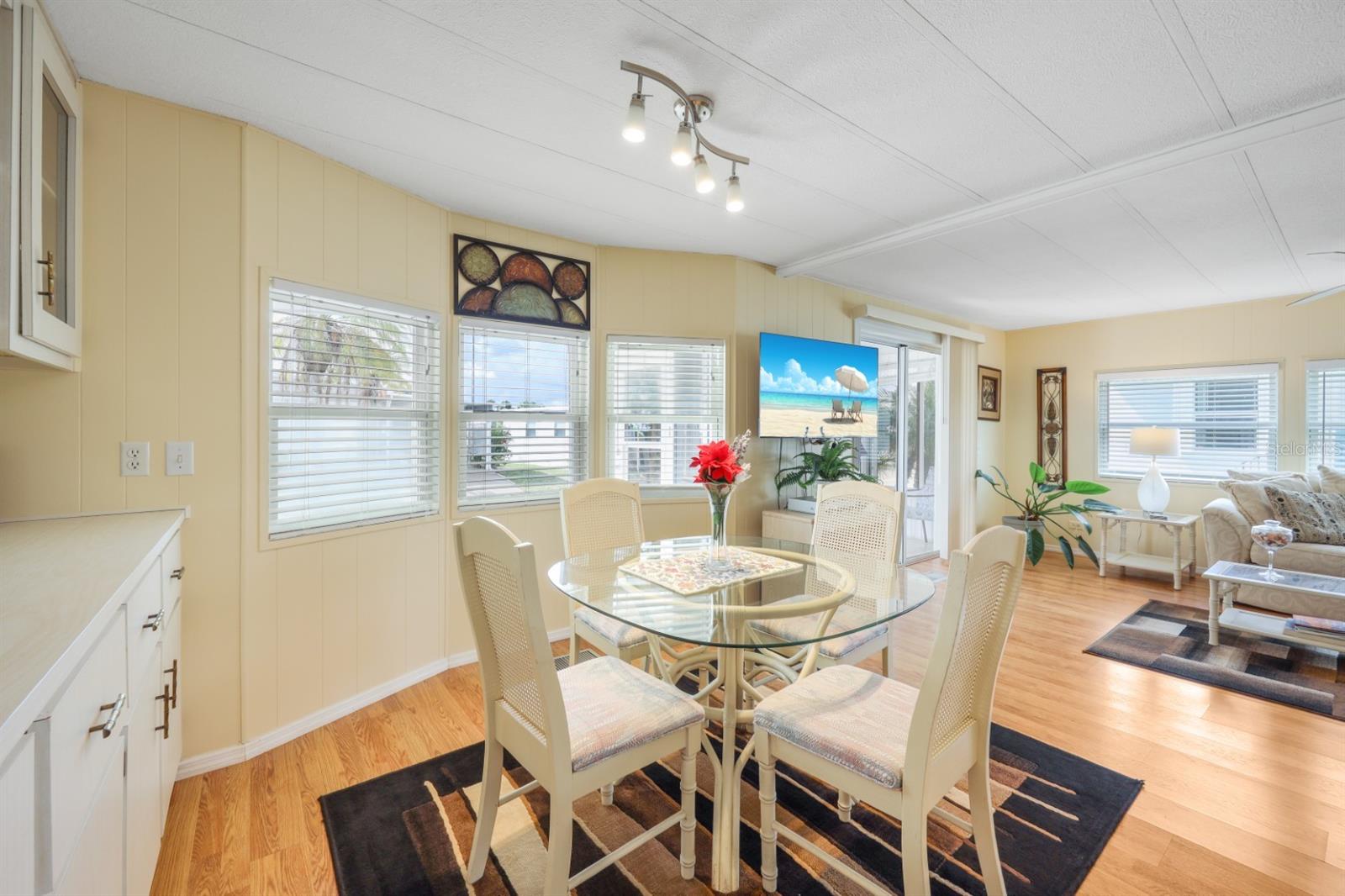 2100 KINGS HWY #137, PORT CHARLOTTE, FL, 33980