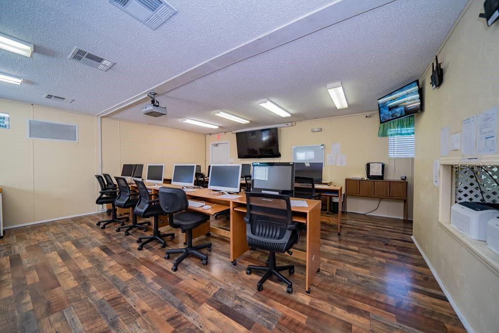 2100 KINGS HWY #137, PORT CHARLOTTE, FL, 33980