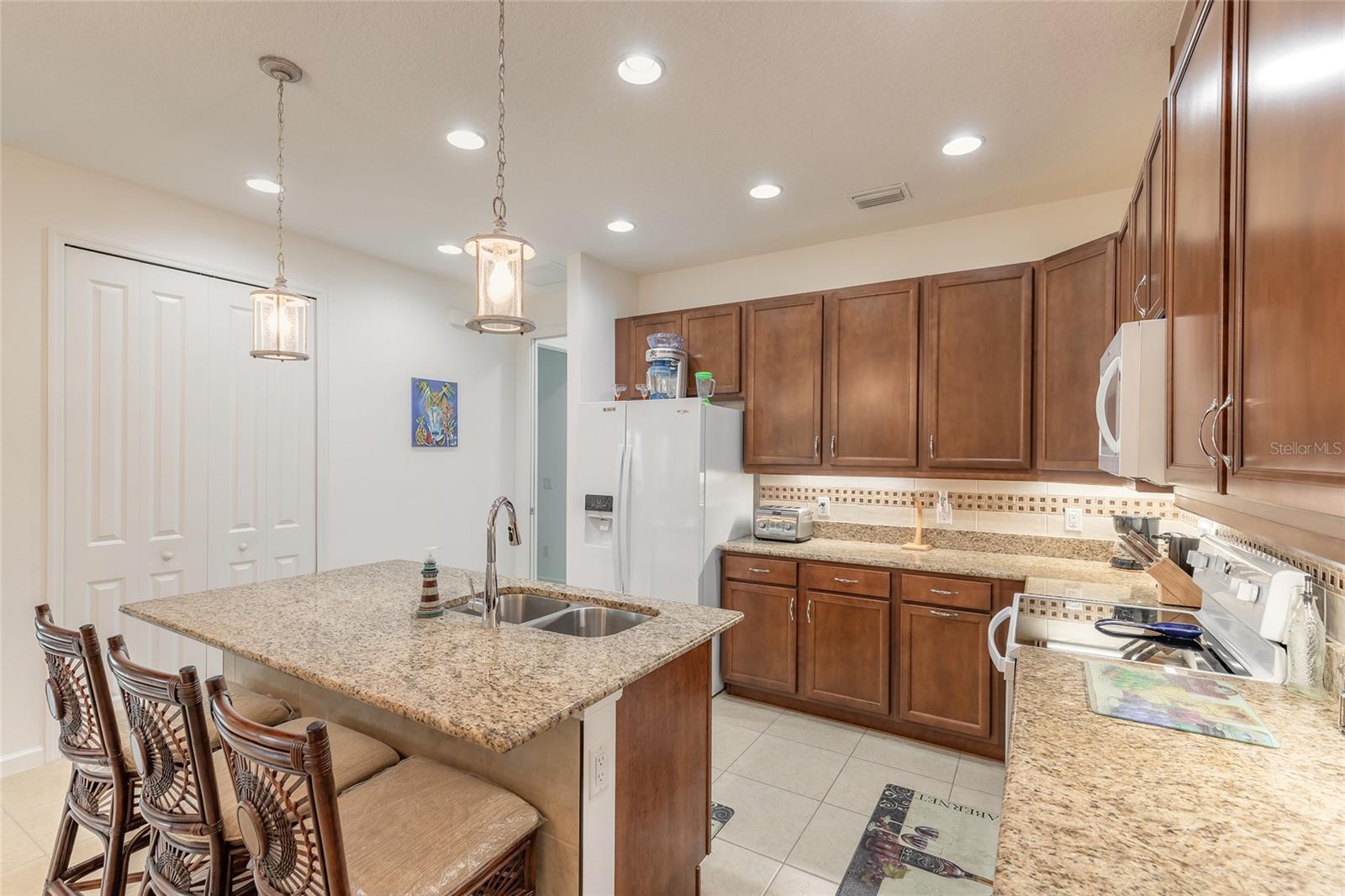 230 SAND BAR LN, DAYTONA BEACH, FL, 32124