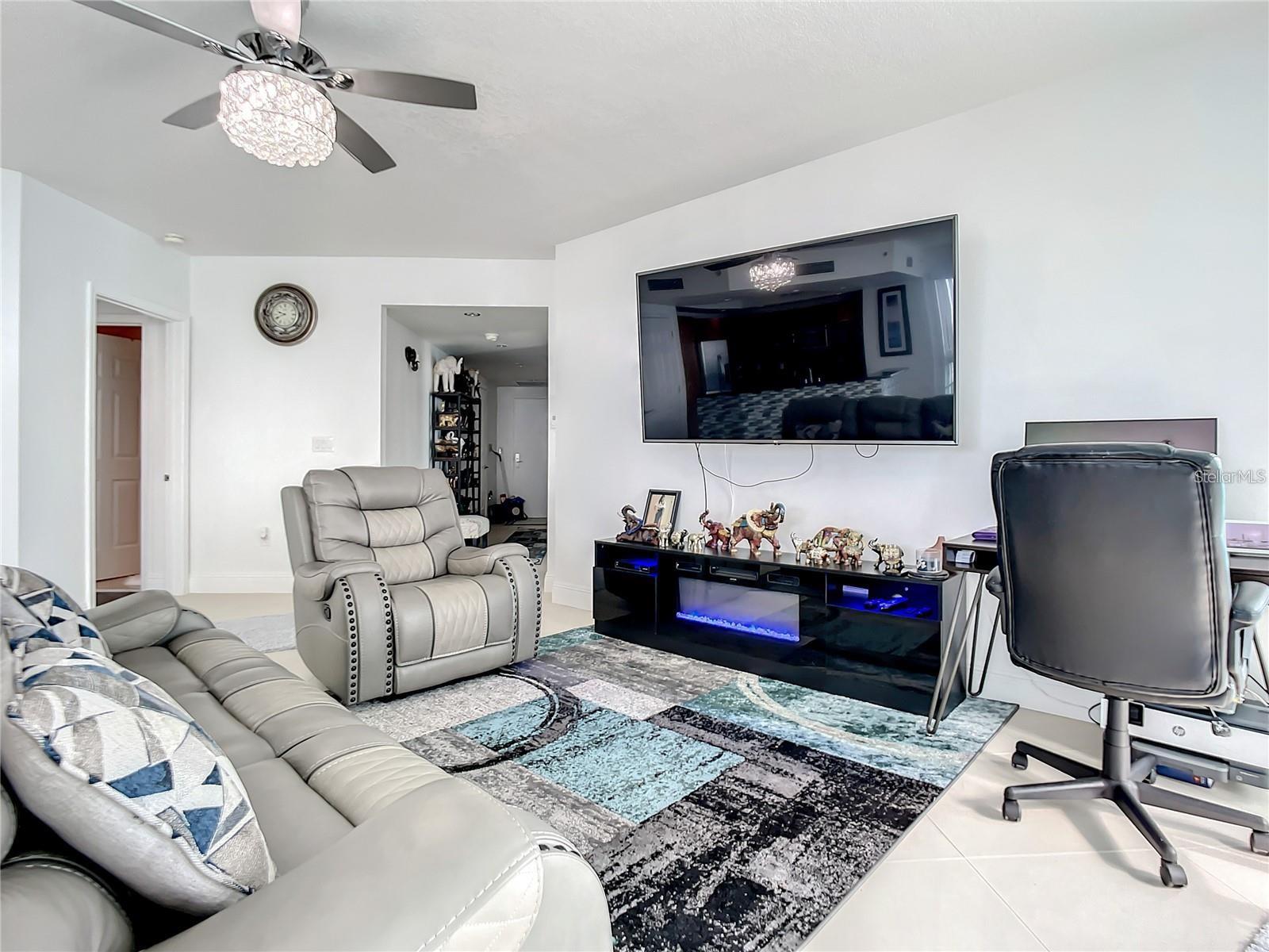 241 RIVERSIDE DR #1809, DAYTONA BEACH, FL, 32117