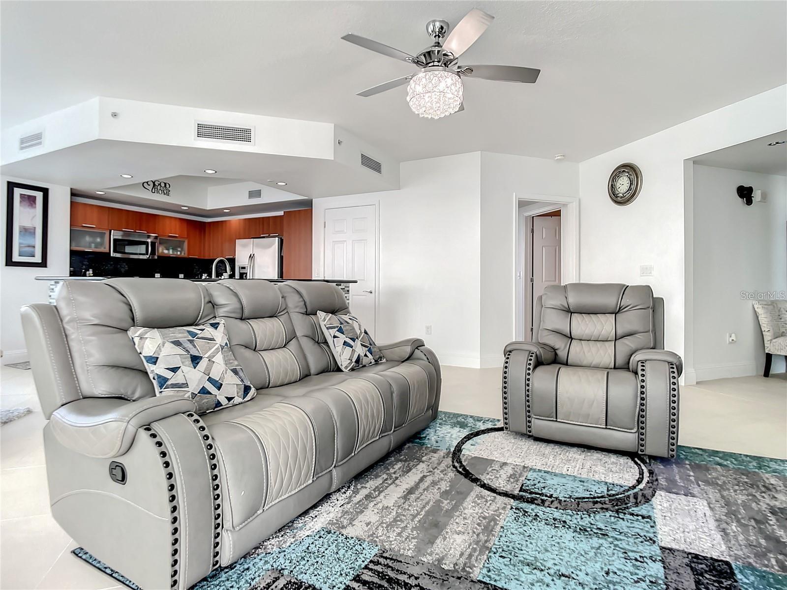 241 RIVERSIDE DR #1809, DAYTONA BEACH, FL, 32117