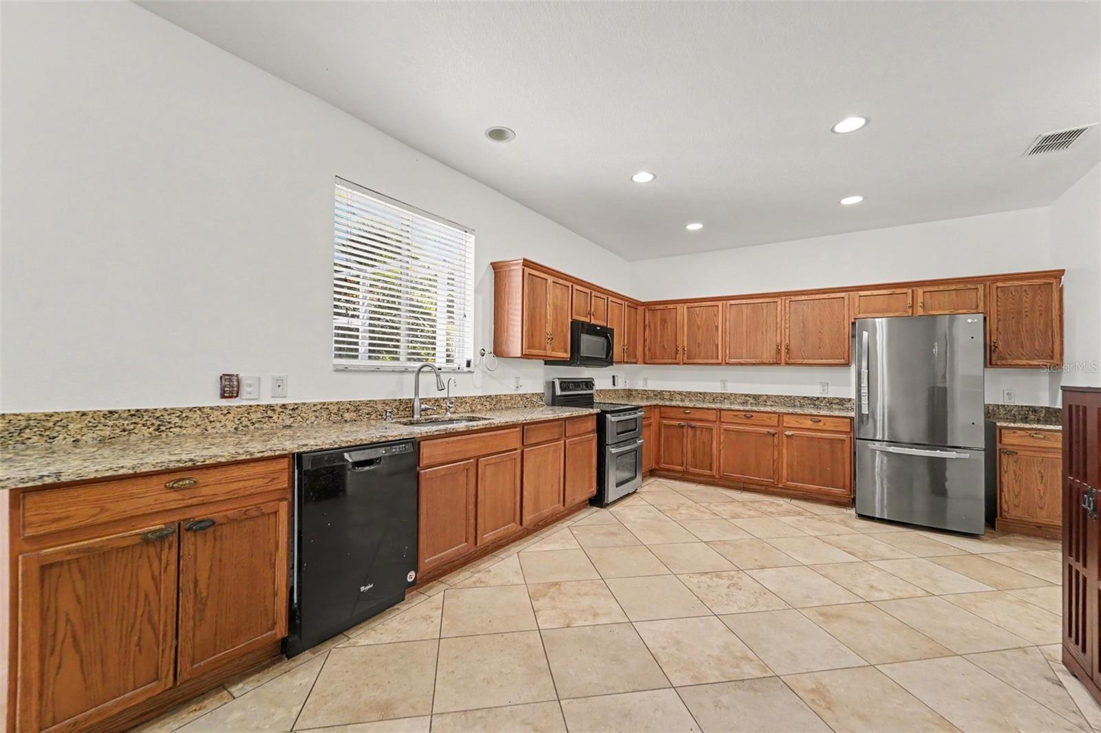 2436 SPRING HOLLOW LOOP, WESLEY CHAPEL, FL, 33544