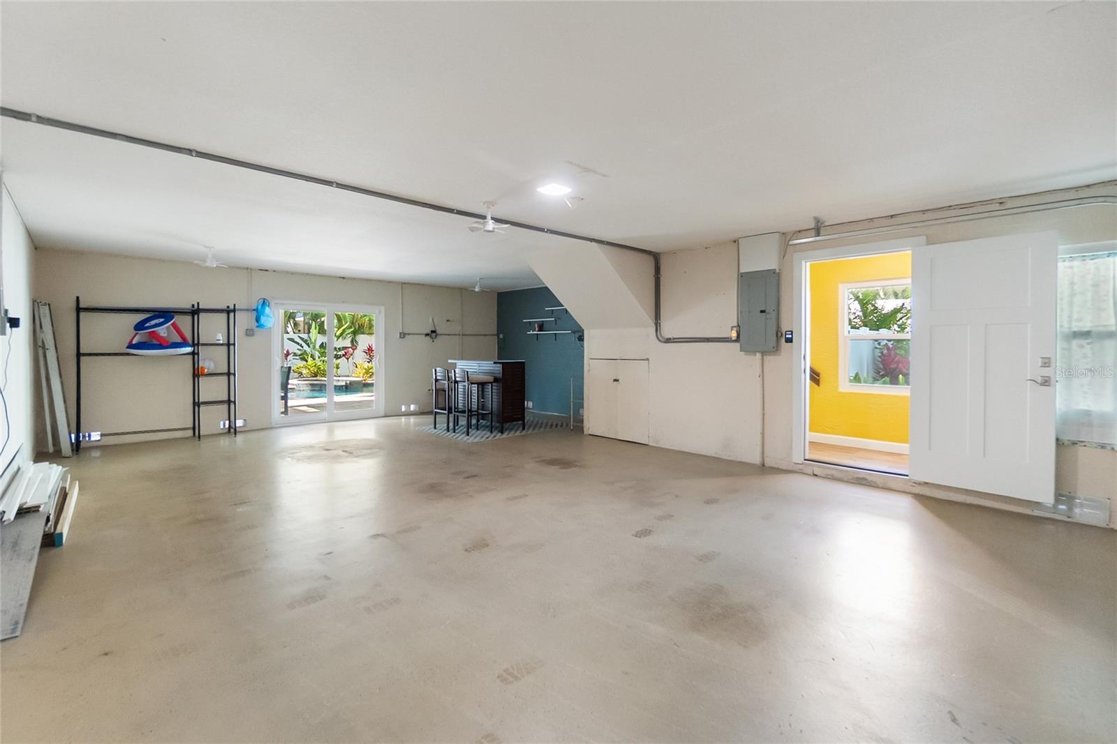 117 51ST ST, HOLMES BEACH, FL, 34217