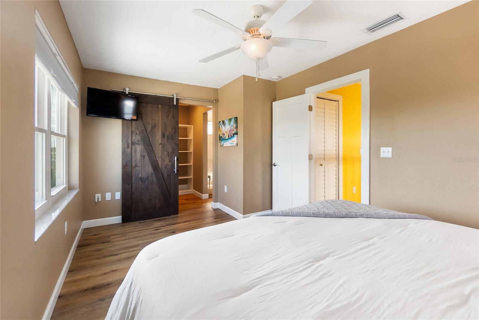 117 51ST ST, HOLMES BEACH, FL, 34217
