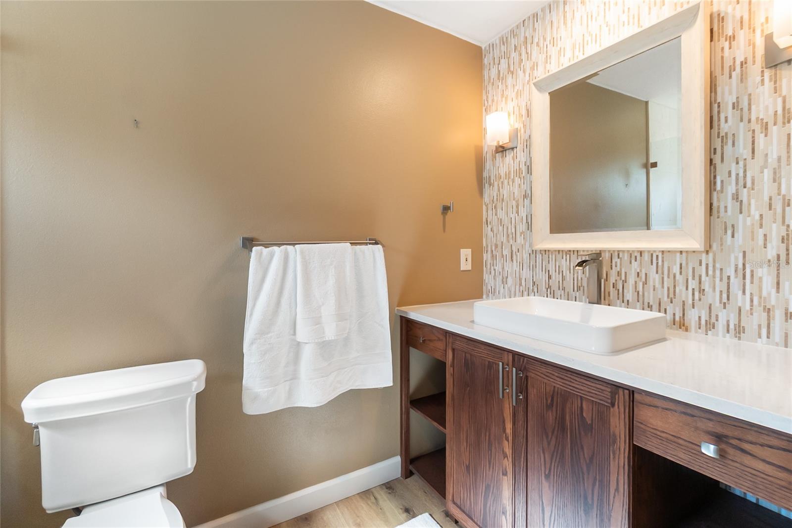 117 51ST ST, HOLMES BEACH, FL, 34217
