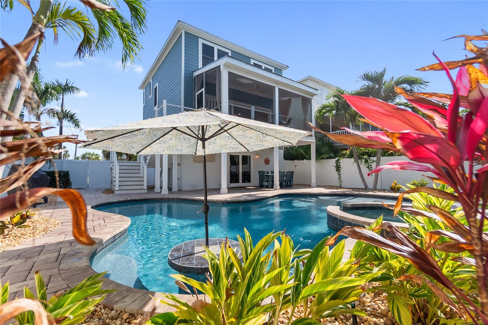 117 51ST ST, HOLMES BEACH, FL, 34217
