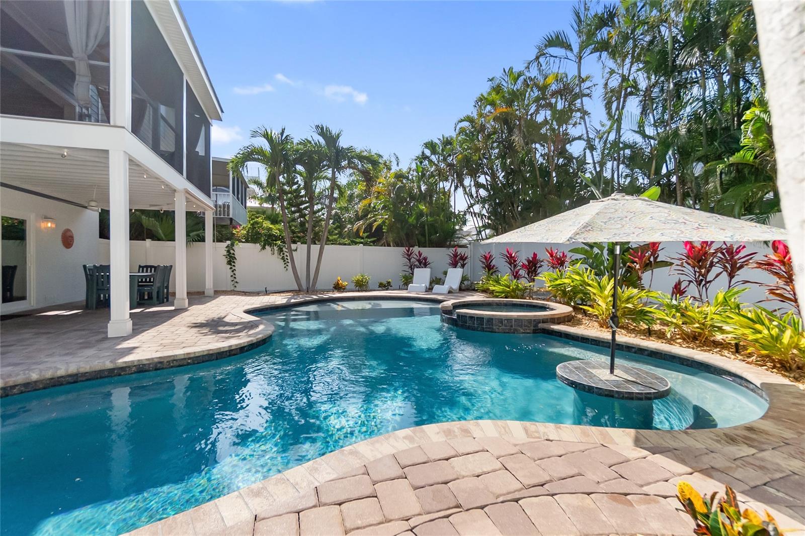 117 51ST ST, HOLMES BEACH, FL, 34217