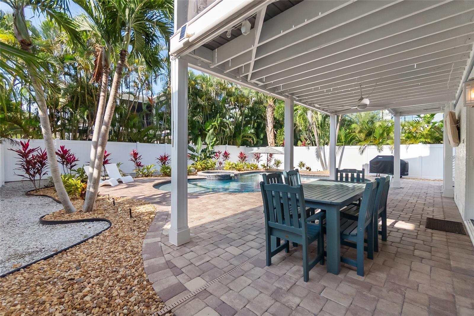 117 51ST ST, HOLMES BEACH, FL, 34217