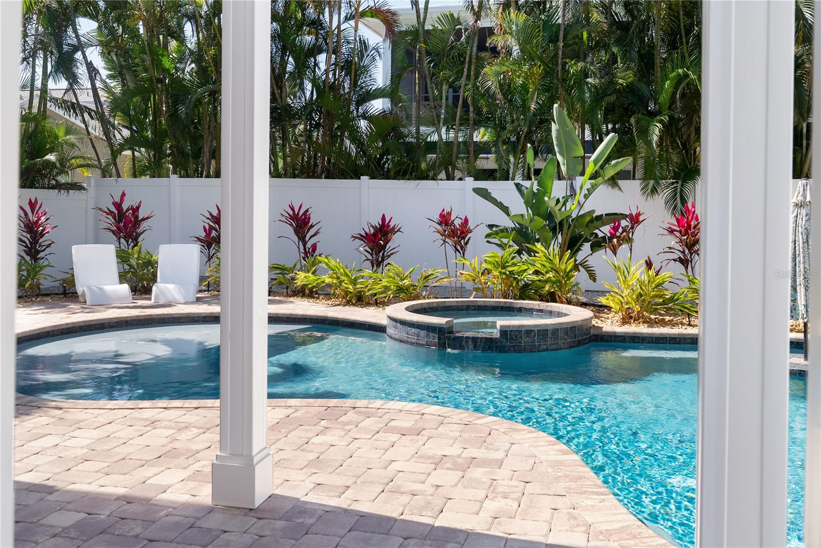 117 51ST ST, HOLMES BEACH, FL, 34217