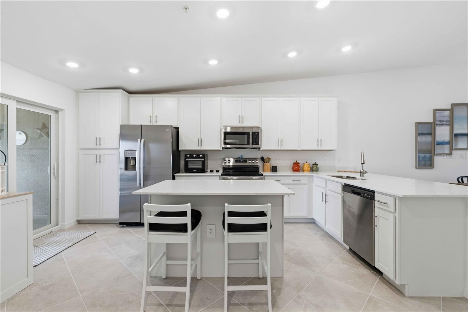 17475 OPAL SAND DR #207, VENICE, FL, 34293