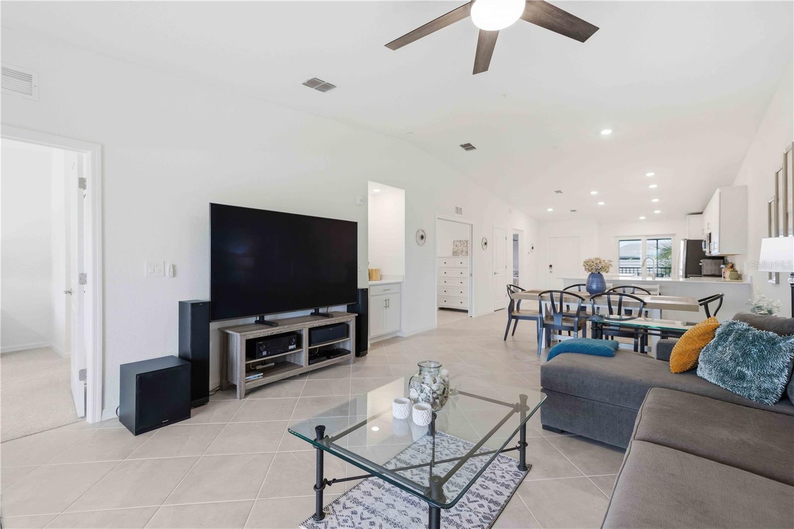 17475 OPAL SAND DR #207, VENICE, FL, 34293