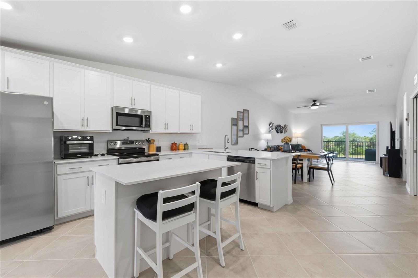 17475 OPAL SAND DR #207, VENICE, FL, 34293