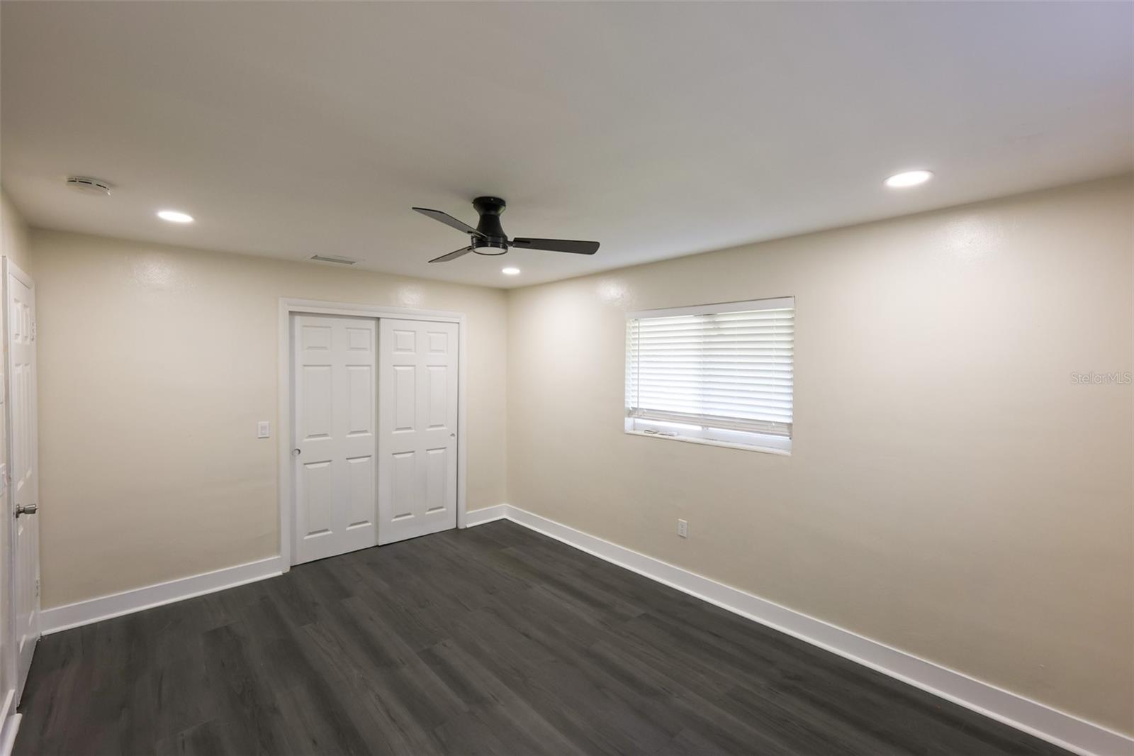 1500 LAUREL CIR, CLEARWATER, FL, 33756