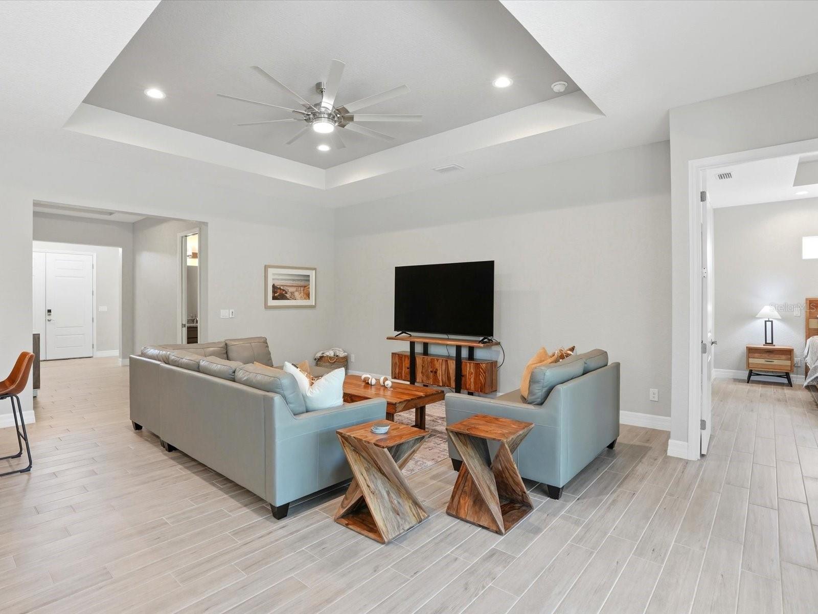 776 ROTONDA CIR, ROTONDA WEST, FL, 33947