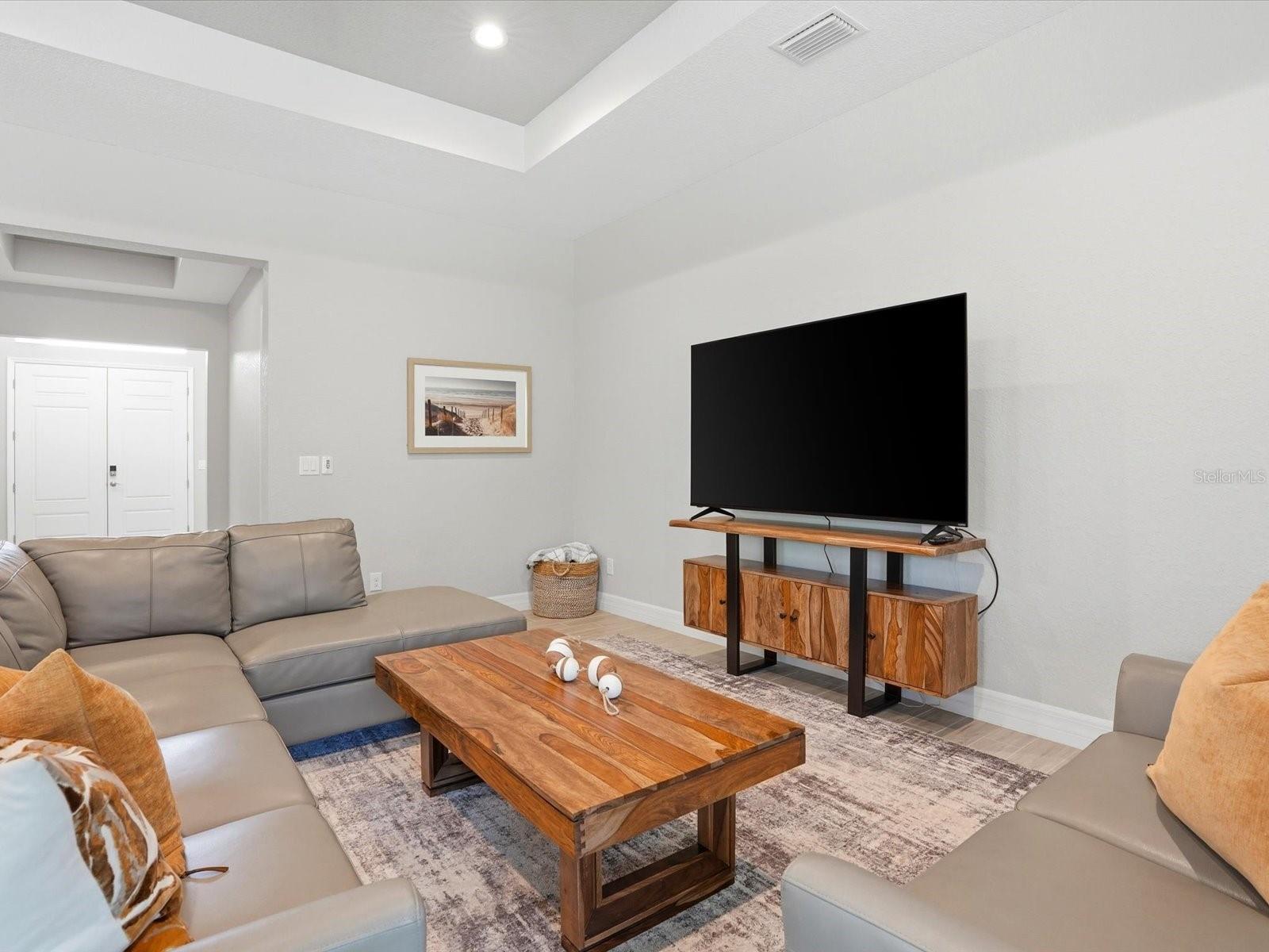 776 ROTONDA CIR, ROTONDA WEST, FL, 33947
